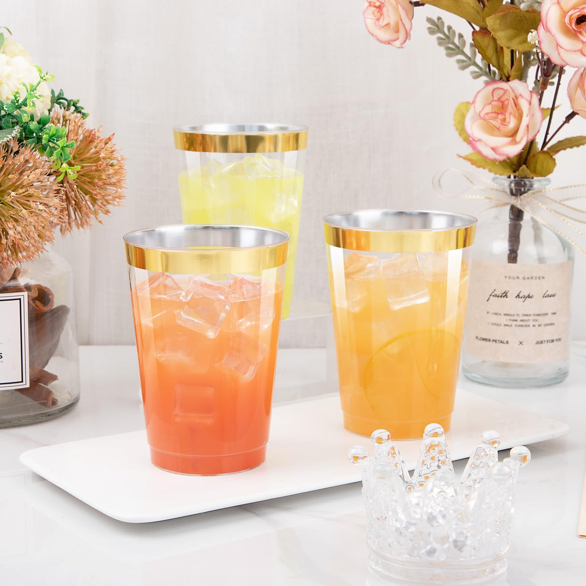 Disposable Plastic Party Cups for Celebrations and Events
