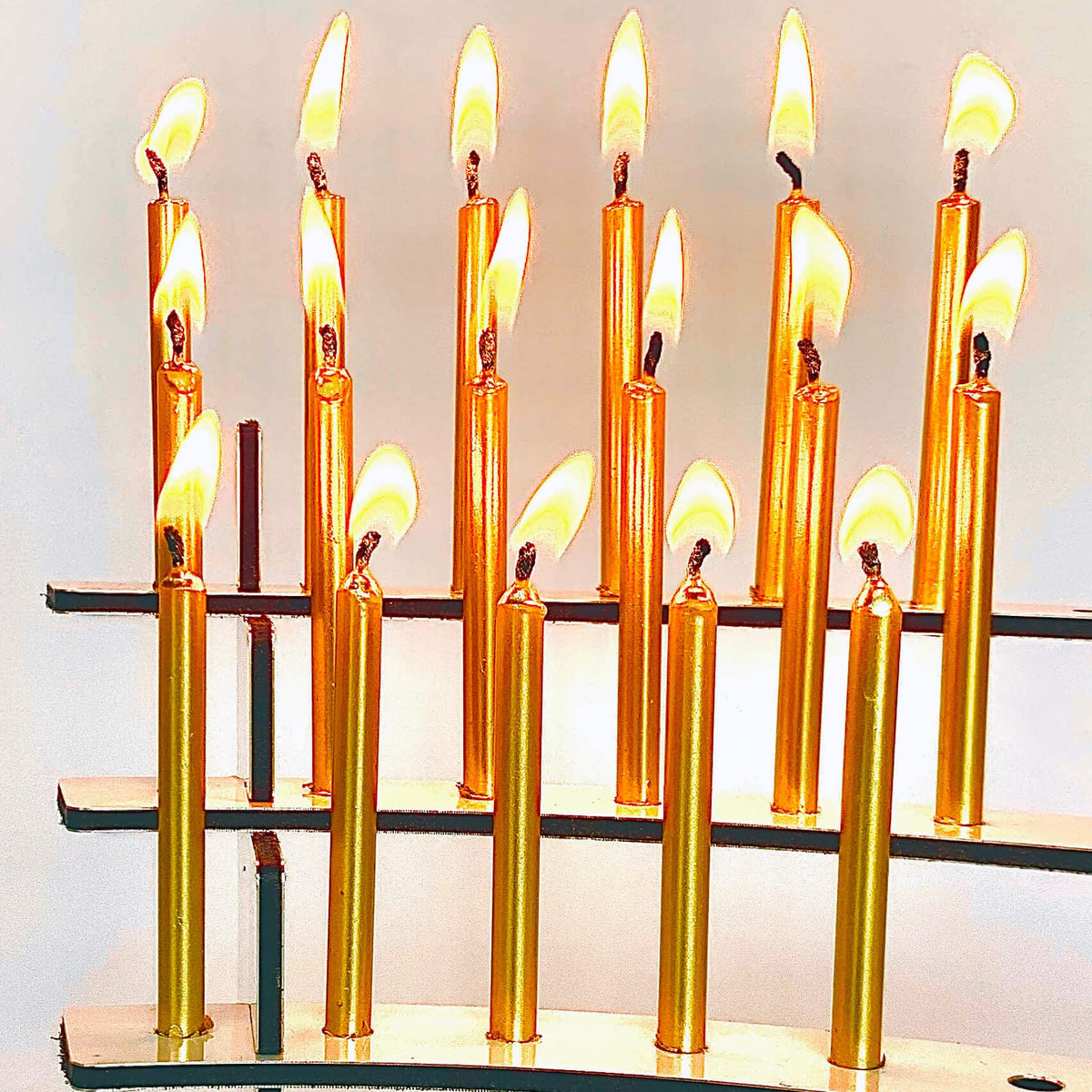 Tall Gold Birthday Candles 100 Pack for Cakes and Celebrations