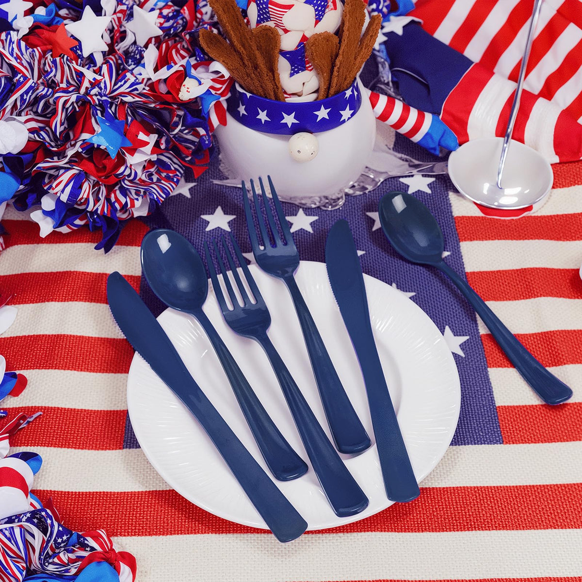 Pre Rolled Silverware and Napkin Set 400 Pieces for Parties