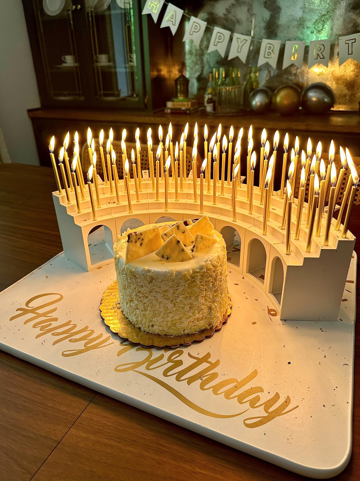 Tall Gold Birthday Candles 100 Pack for Cakes and Celebrations